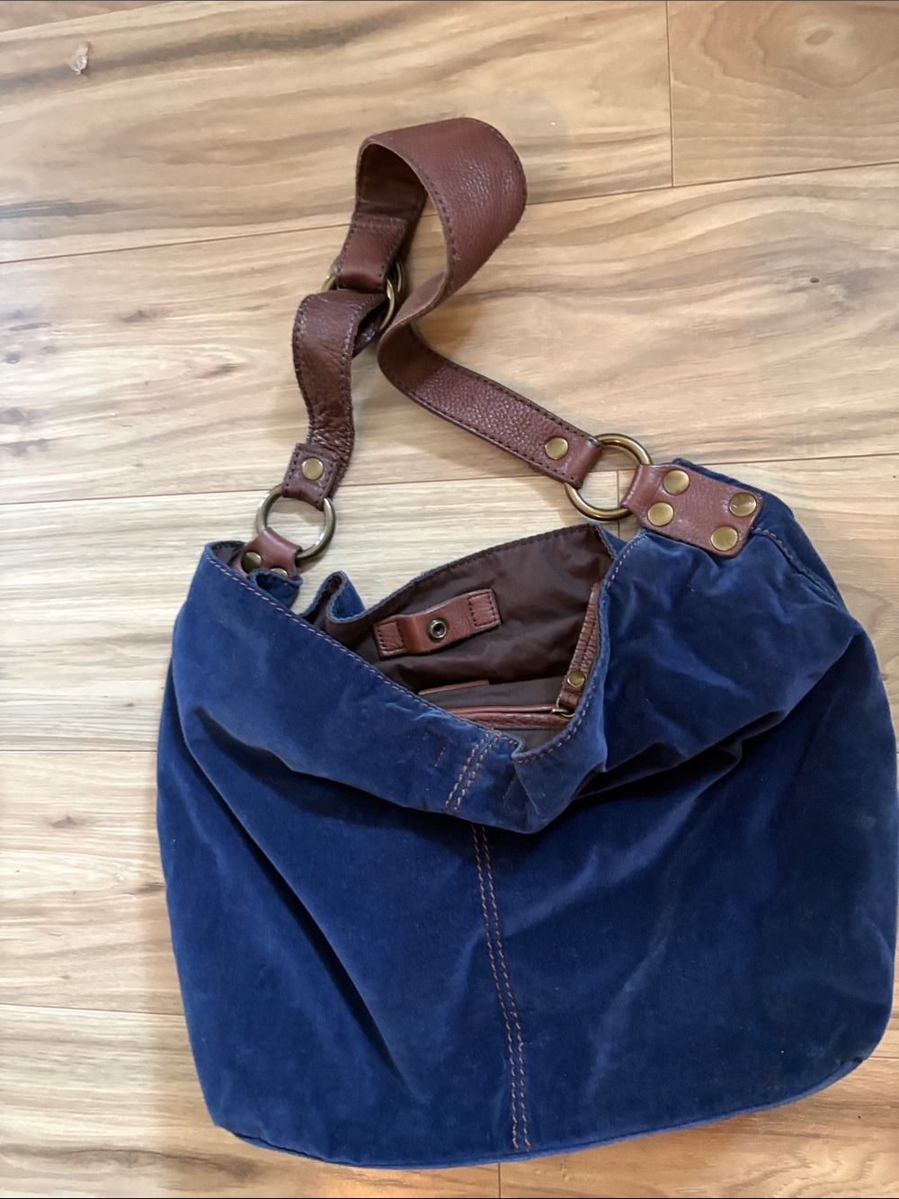 Lucky Brand hobo bag Deep Blue Velvet hardly used 2 inside pockets EXC